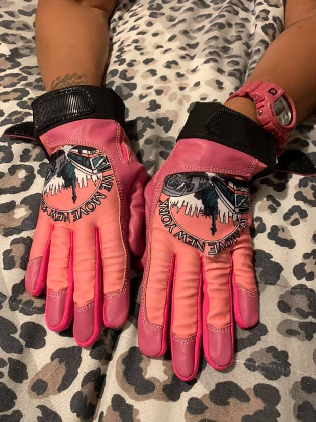 truckerin yvette handschuhe Pink WMNY Driving Gloves – We Move New York